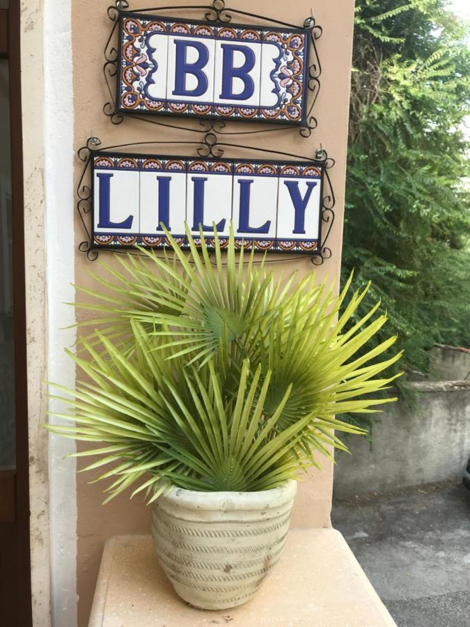 Bed and Breakfast Lilly Sulmona Exterior foto